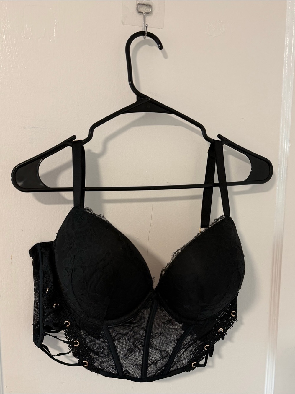 Victoria's Secret Black Lace Longline Push-Up Bra
